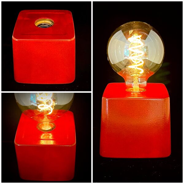 LillaSystern 2 - bordslampa i betong, design blank, Mörkröd
